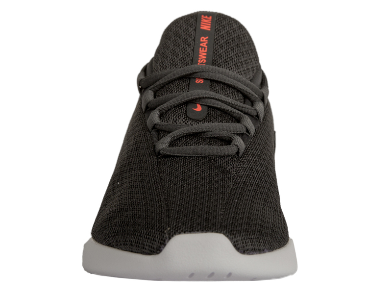 Nike Viale