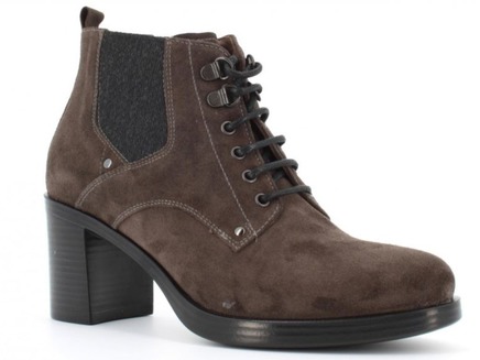 NeroGiardini A908821D