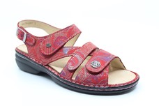 Rood met combinatie