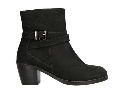 AQA Shoes A3034